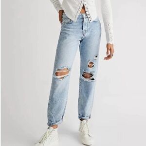 Free People We The Free Boyfriend Distressed Ankle Button fly Light Blue Jeans